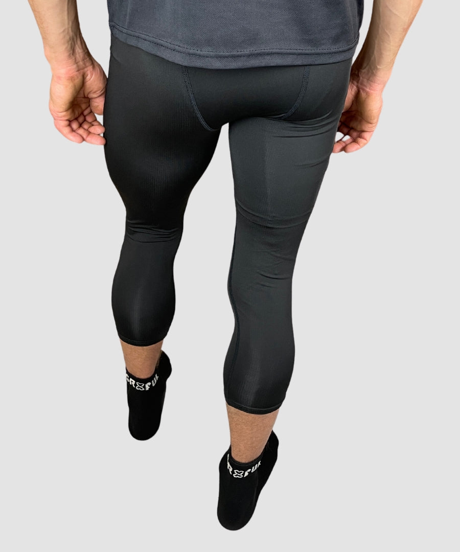 Mens capri 2025 yoga pants